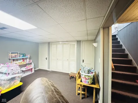 2722 17th Street Columbus IN 47201