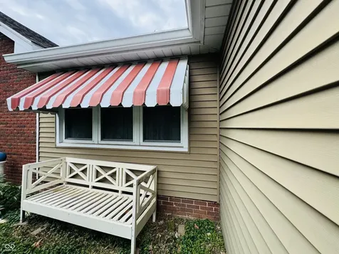 2722 17th Street Columbus IN 47201