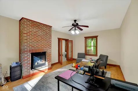 883 S 800 W Indianapolis IN 46239