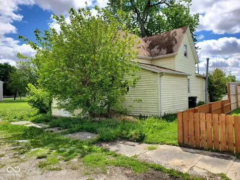 2217 S F Street Elwood IN 46036