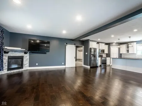 2851 N Franklin Street Greenfield IN 46140