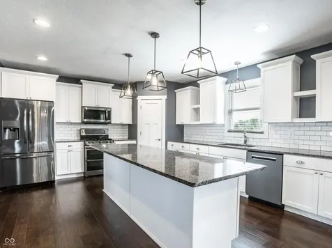 2851 N Franklin Street Greenfield IN 46140