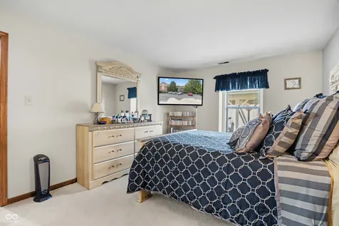 1763 Wellesley Lane Indianapolis IN 46219