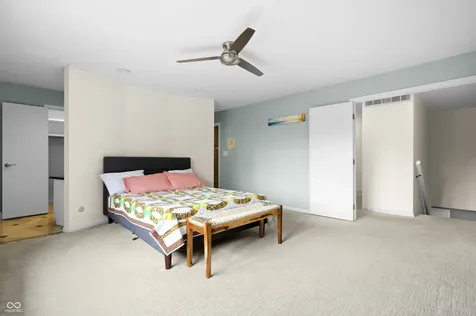 3975 Offshore Drive Columbus IN 47203