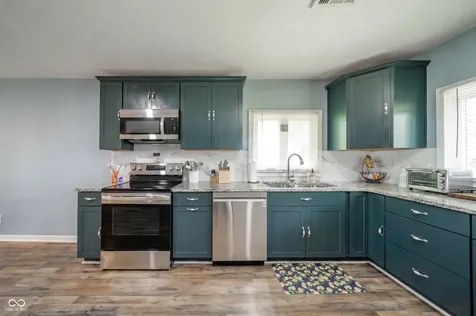 2513 W 300 S Shelbyville IN 46176