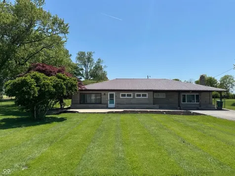 2513 W 300 S Shelbyville IN 46176