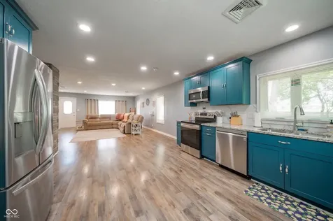 2513 W 300 S Shelbyville IN 46176