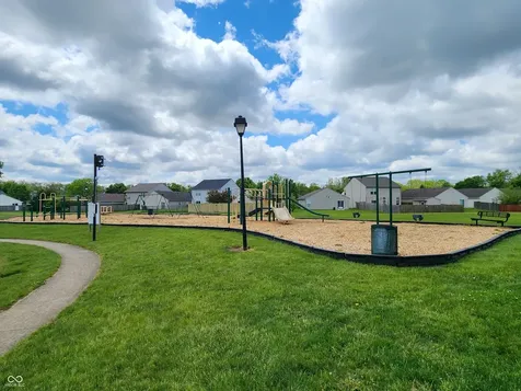 5425 Powder River Court Indianapolis IN 46221