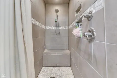 7718 Ashtree Drive Indianapolis IN 46259