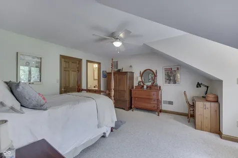 7718 Ashtree Drive Indianapolis IN 46259