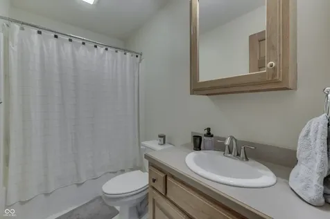 7718 Ashtree Drive Indianapolis IN 46259