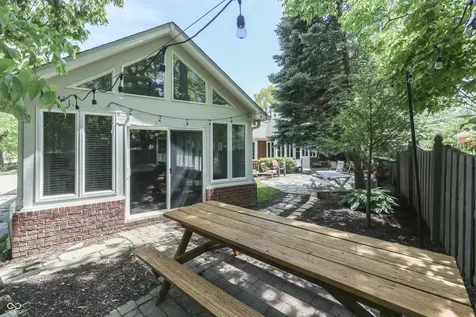 7718 Ashtree Drive Indianapolis IN 46259
