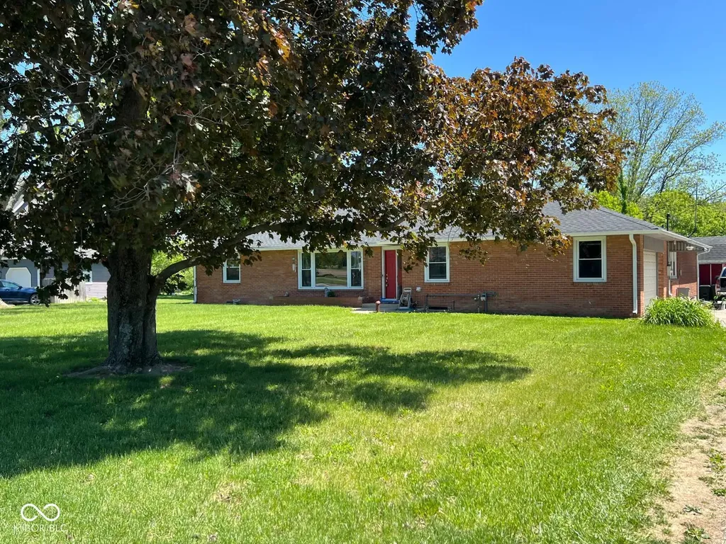 2071 S 600 W New Palestine IN 46163
