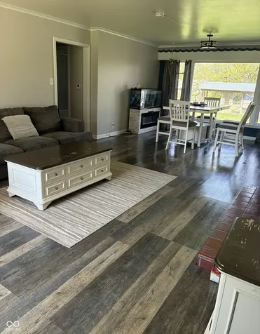 2071 S 600 W New Palestine IN 46163