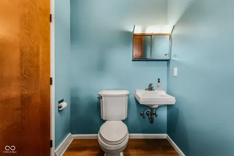 4515 W Mission Court Columbus IN 47203