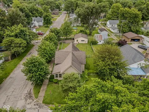 1902 Gilmore Street Columbus IN 47201