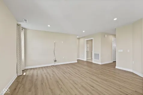 1275 Gunnison Drive Greenfield IN 46140