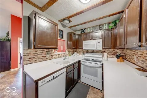 5037 Seerley Creek Road Indianapolis IN 46241