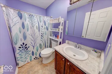 5037 Seerley Creek Road Indianapolis IN 46241