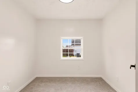 802 W Laurel Street Seymour IN 47274