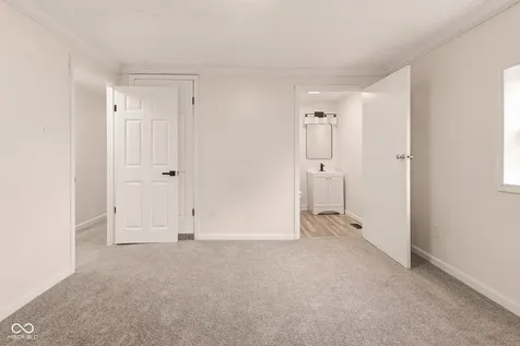 802 W Laurel Street Seymour IN 47274