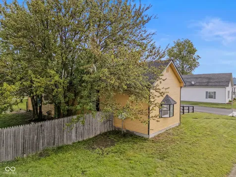 802 W Laurel Street Seymour IN 47274