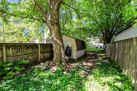 1202 Laurel Street Indianapolis IN 46203