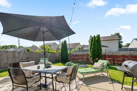 873 Queensgate Drive Greenwood IN 46143
