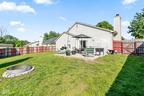 873 Queensgate Drive Greenwood IN 46143