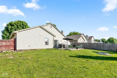 873 Queensgate Drive Greenwood IN 46143