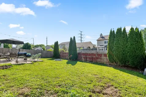 873 Queensgate Drive Greenwood IN 46143