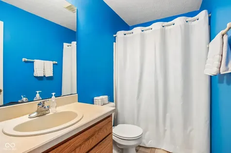 565 Yorktown Lane Avon IN 46123