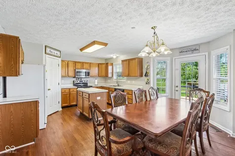 565 Yorktown Lane Avon IN 46123
