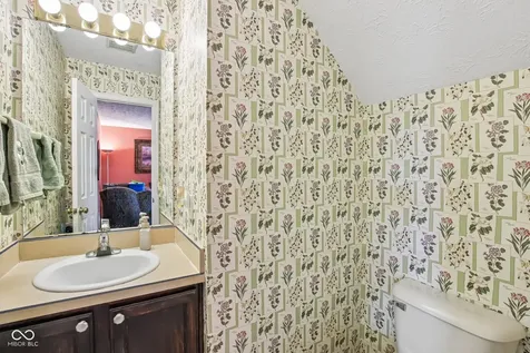 565 Yorktown Lane Avon IN 46123