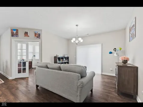 9073 Lieven Street Avon IN 46234