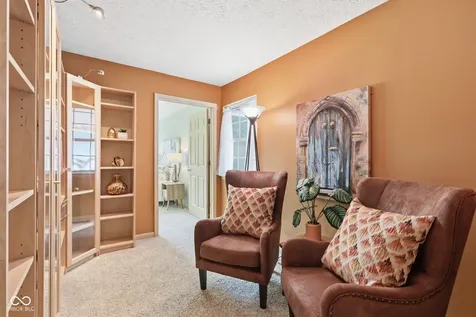 9139 N Park Avenue Indianapolis IN 46240