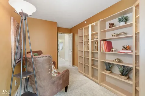 9139 N Park Avenue Indianapolis IN 46240
