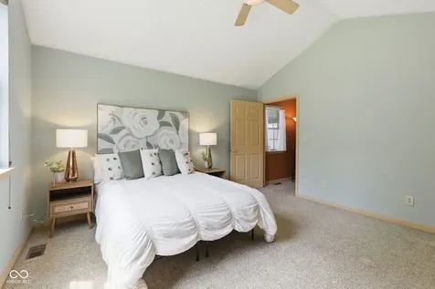9139 N Park Avenue Indianapolis IN 46240