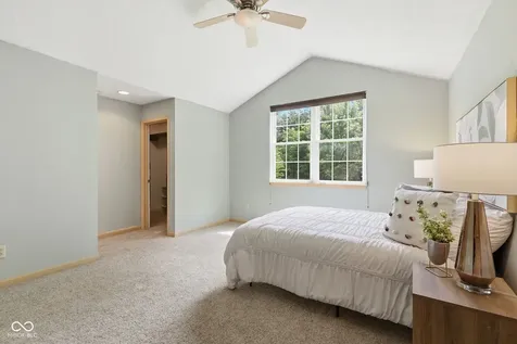 9139 N Park Avenue Indianapolis IN 46240