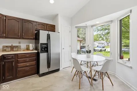 9139 N Park Avenue Indianapolis IN 46240