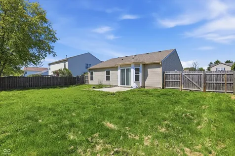 952 Pine Ridge Way Brownsburg IN 46112