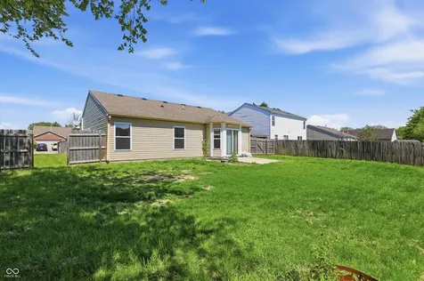 952 Pine Ridge Way Brownsburg IN 46112
