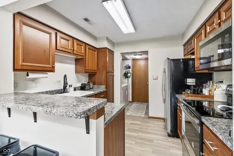 9532 Behner Lane Indianapolis IN 46250