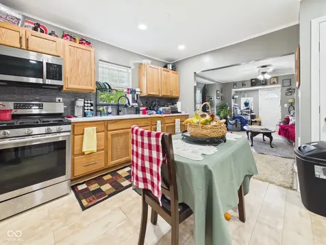 596 Christian Avenue Noblesville IN 46060