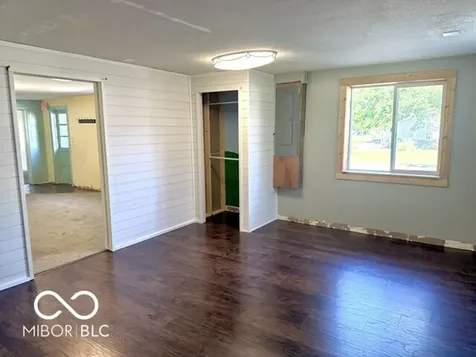 1505 E Wabash Avenue Crawfordsville IN 47933