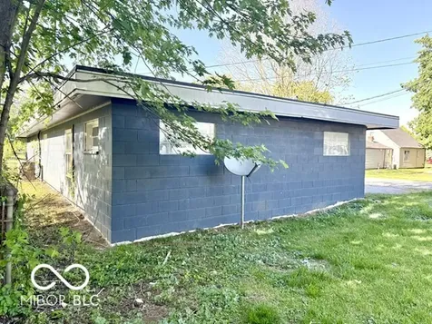1505 E Wabash Avenue Crawfordsville IN 47933