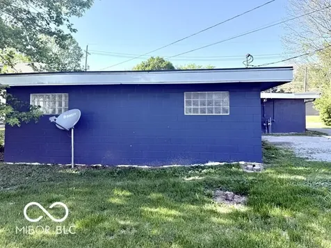 1505 E Wabash Avenue Crawfordsville IN 47933