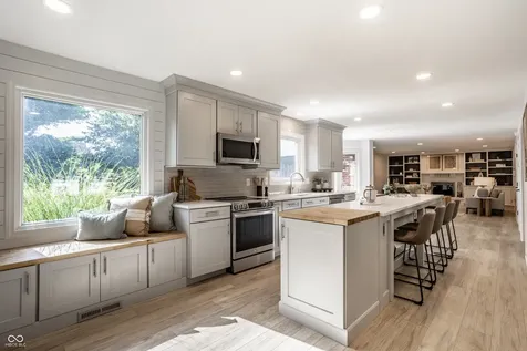 702 Palmer Drive Noblesville IN 46062