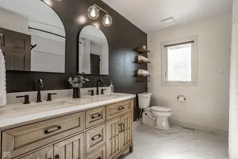 702 Palmer Drive Noblesville IN 46062