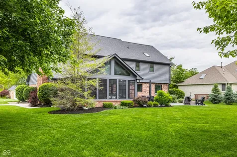 702 Palmer Drive Noblesville IN 46062